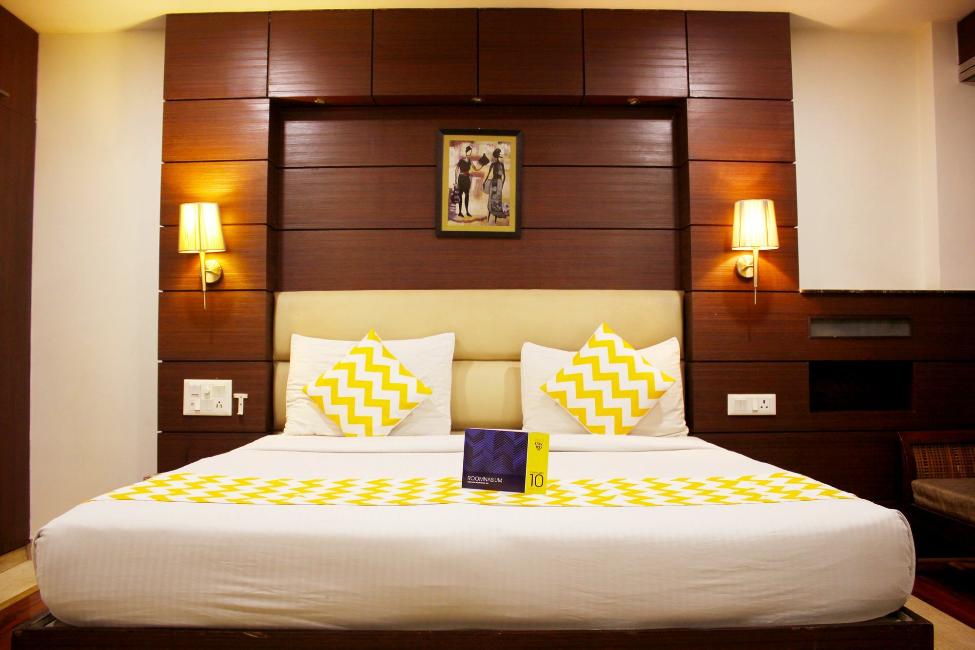 Fabhotel Admire Suites New Delhi Eksteriør billede